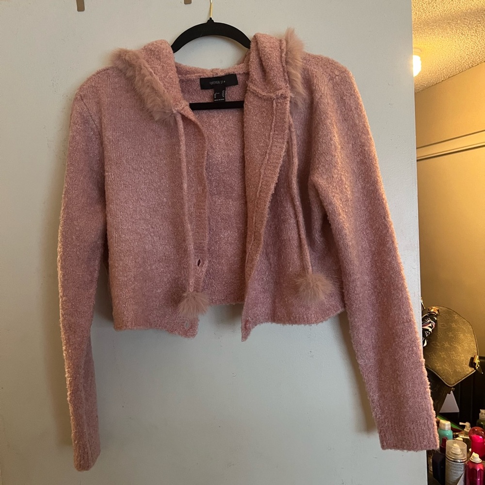 Pink hooded sweater forever 21